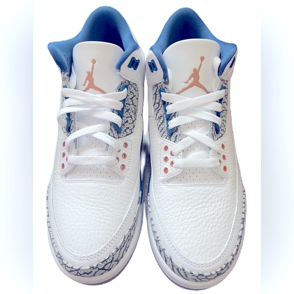 AIR JORDAN 3 RETRO.  Various sizes.  Original, bought from Nike Store.